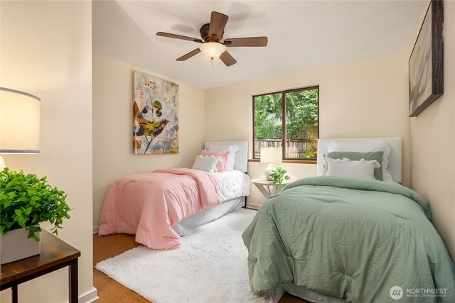 5808 NE Foster Road, Bainbridge Island, WA 98110