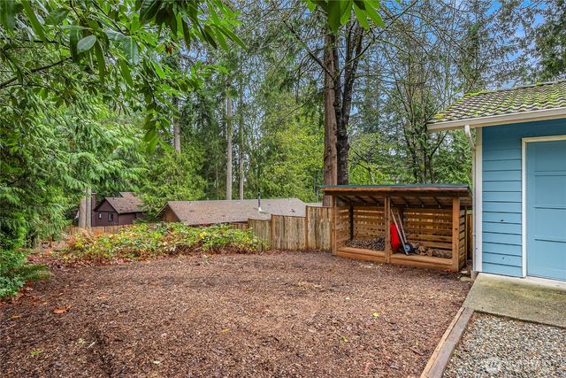 5808 NE Foster Road, Bainbridge Island, WA 98110