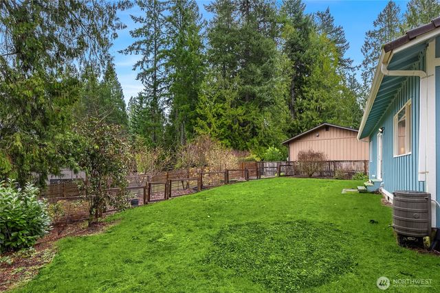 5808 NE Foster Road, Bainbridge Island, WA 98110
