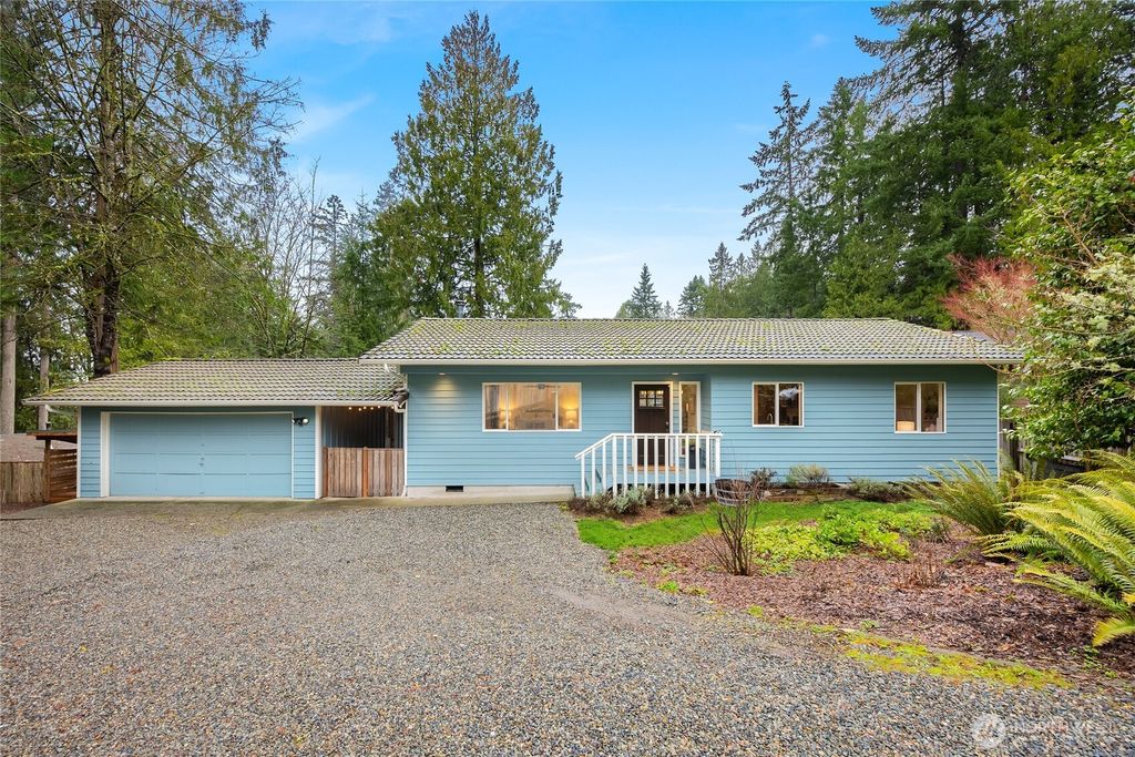 5808 NE Foster Road, Bainbridge Island, WA 98110
