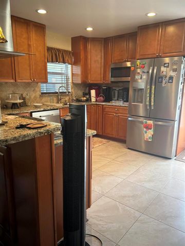25 Lake Vista Trail 106, Port Saint Lucie, FL 34952