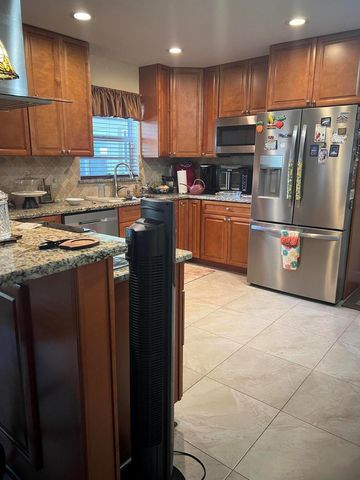 25 Lake Vista Trail 106, Port Saint Lucie, FL 34952