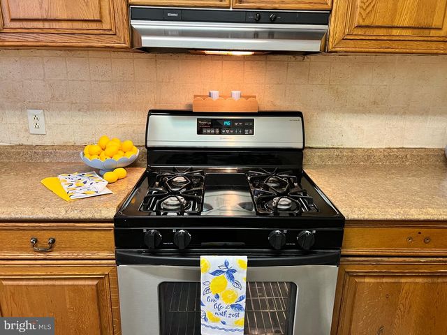 2970 ARAMINGO AVE, Philadelphia, PA 19134