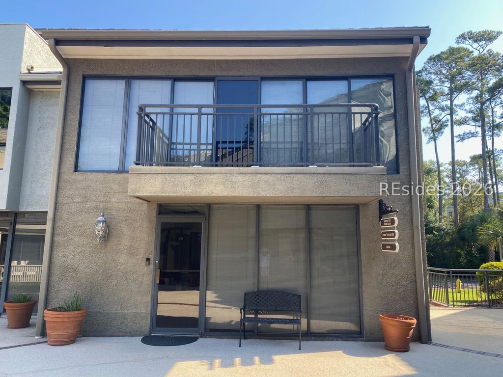 1 Corpus Christie Pl Ste 116, Hilton Head Island, SC 29928