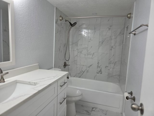 3905 N Nob Hill Road Apt 110, Sunrise, FL 33351