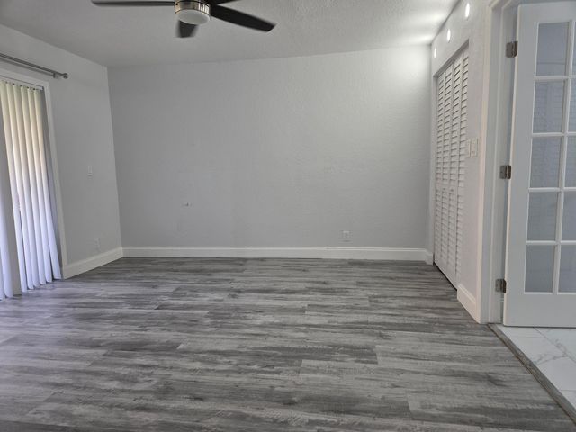 3905 N Nob Hill Road Apt 110, Sunrise, FL 33351