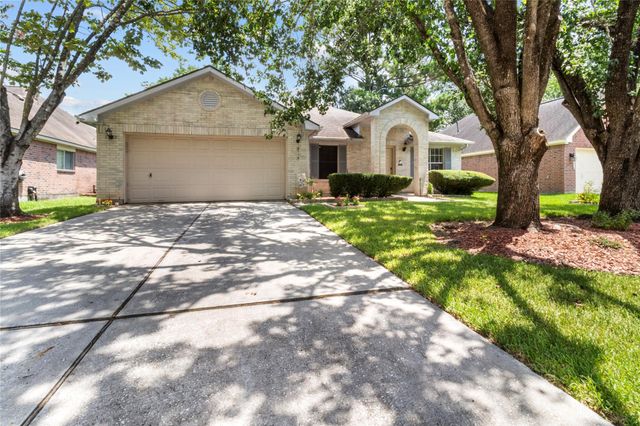 2114 Blossom Creek Drive, Houston, TX 77339