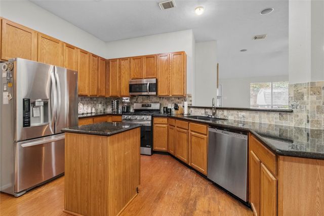 2114 Blossom Creek Drive, Houston, TX 77339