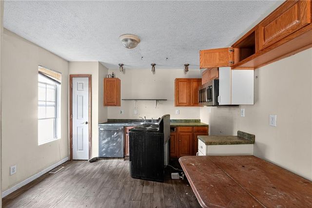 106 Valley Road, Stockbridge, GA 30281