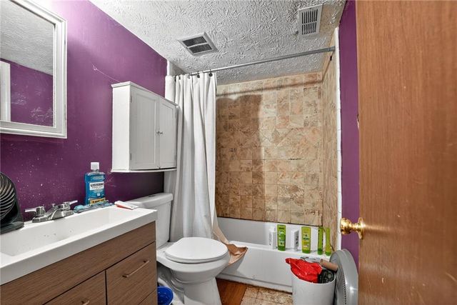 106 Valley Road, Stockbridge, GA 30281