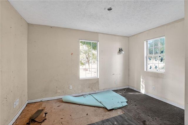 106 Valley Road, Stockbridge, GA 30281