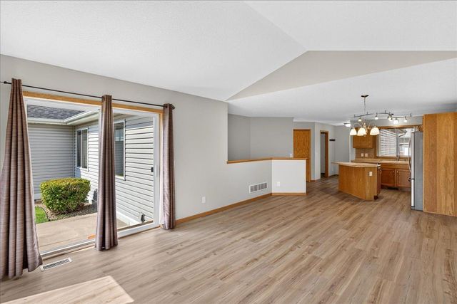 10509 64th Lane NE, Albertville, MN 55301
