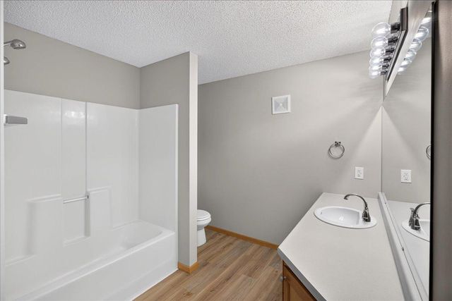 10509 64th Lane NE, Albertville, MN 55301