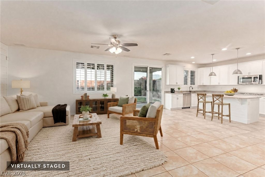 10407 Hemingway Court, Las Vegas, NV 89149 — photo 4
