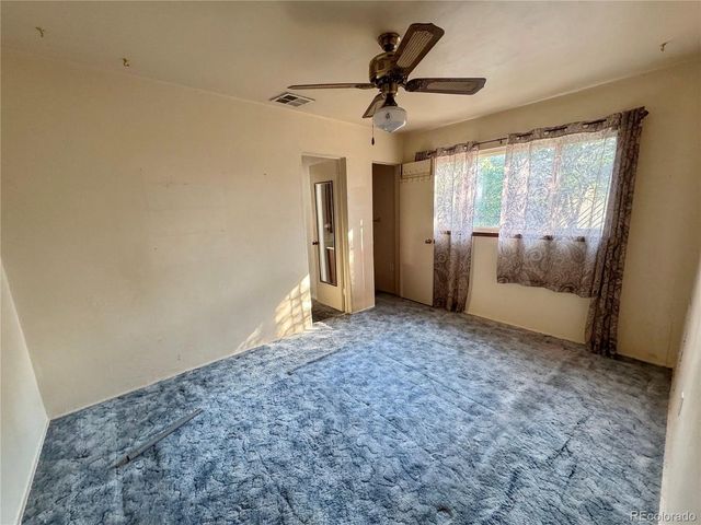 9371 Nagel Dr, Denver, CO 80229