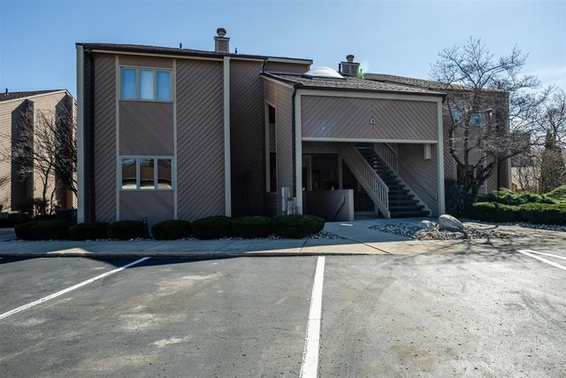 5251 Paw Paw Lake Road 16, Coloma, MI 49038