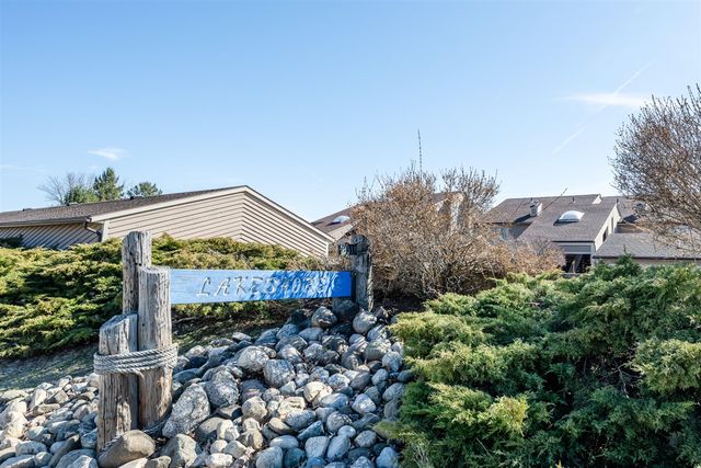 5251 Paw Paw Lake Road 16, Coloma, MI 49038