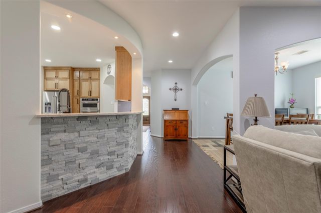 618 Kirkham Lane, League City, TX 77573