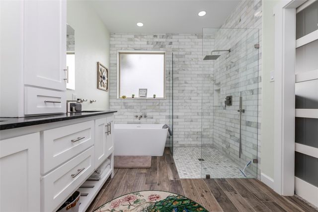 618 Kirkham Lane, League City, TX 77573