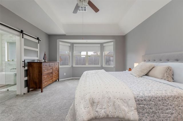 618 Kirkham Lane, League City, TX 77573