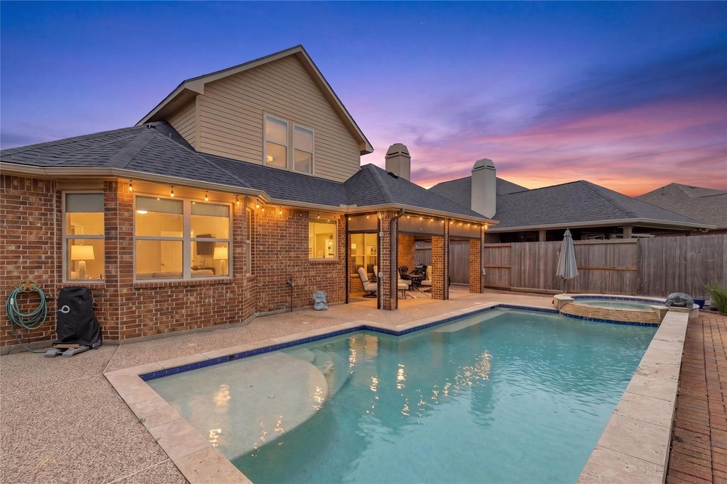 618 Kirkham Lane, League City, TX 77573
