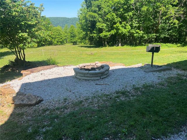 152 NC 8826, Jasper, AR 72641