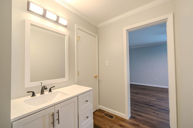 435 CEDAR CV, Savannah, TN 38372