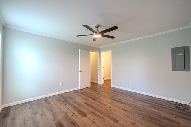 435 CEDAR CV, Savannah, TN 38372