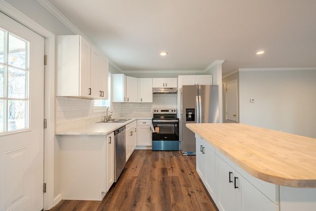 435 CEDAR CV, Savannah, TN 38372