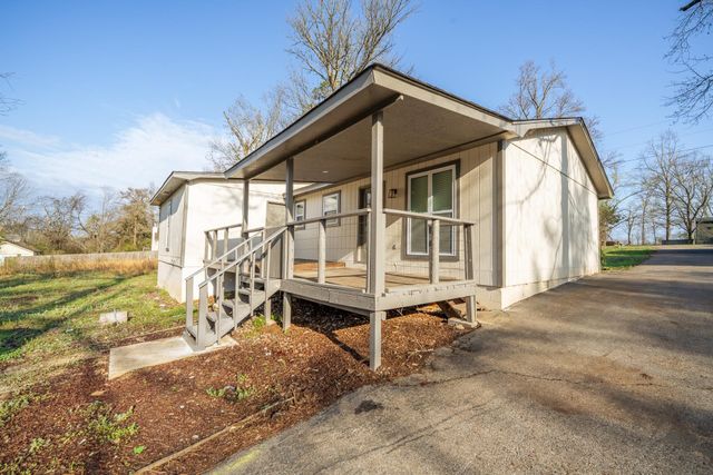 435 CEDAR CV, Savannah, TN 38372