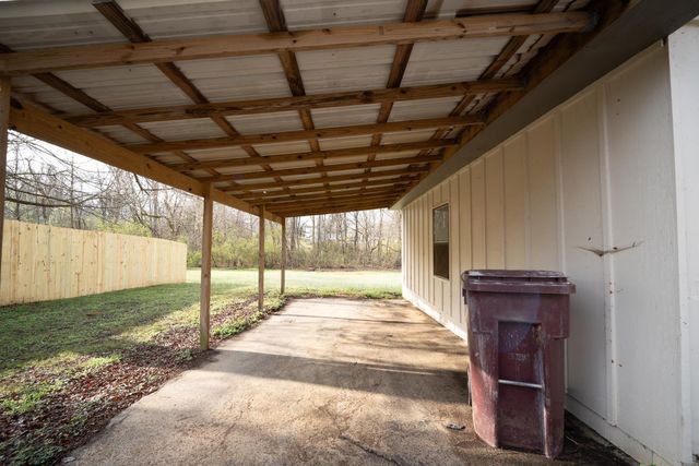 435 CEDAR CV, Savannah, TN 38372