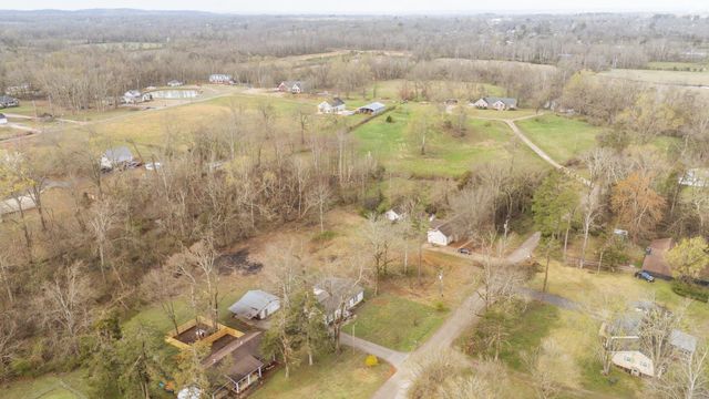 435 CEDAR CV, Savannah, TN 38372