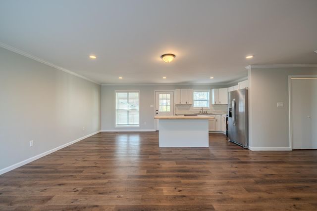 435 CEDAR CV, Savannah, TN 38372