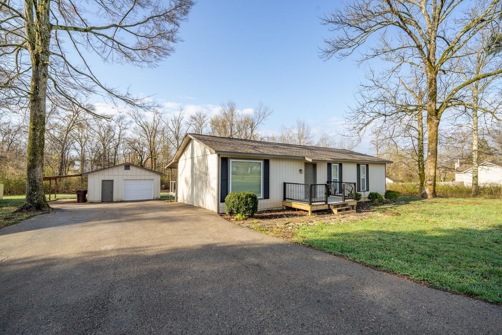 435 CEDAR CV, Savannah, TN 38372