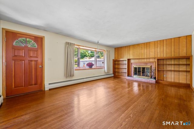103 Debra Lane, Bristol, CT 06010