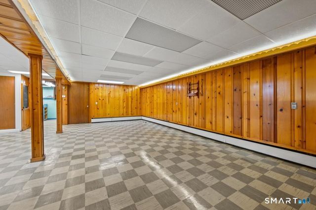 103 Debra Lane, Bristol, CT 06010