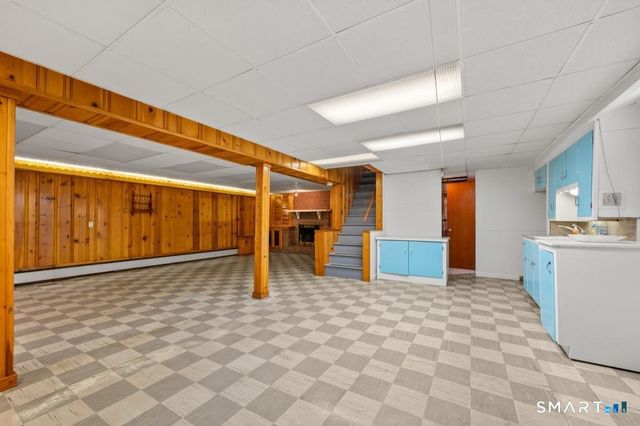 103 Debra Lane, Bristol, CT 06010