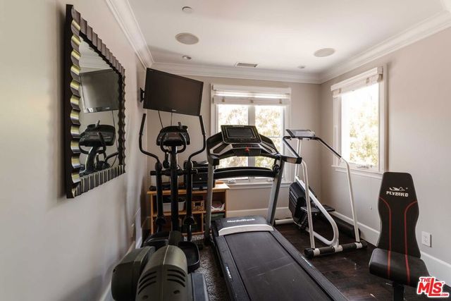 356 E Rustic Road, Santa Monica, CA 90402