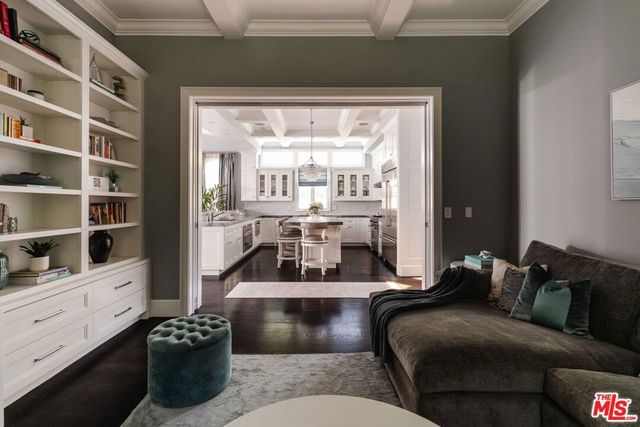 356 E Rustic Road, Santa Monica, CA 90402