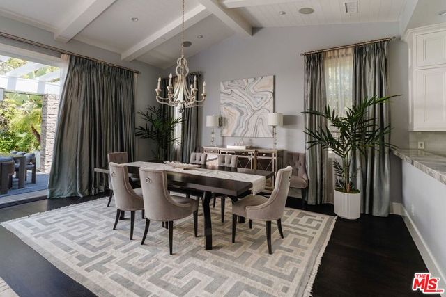 356 E Rustic Road, Santa Monica, CA 90402