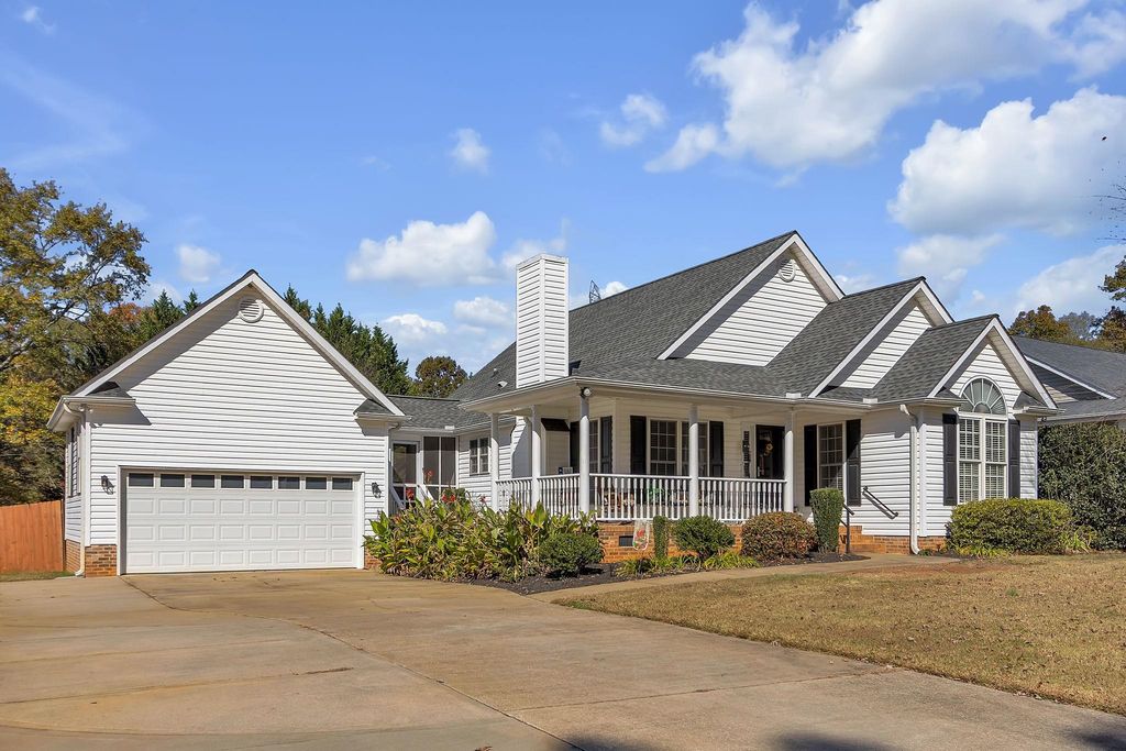 180 Lemon Creek Drive, Lyman, SC 29365