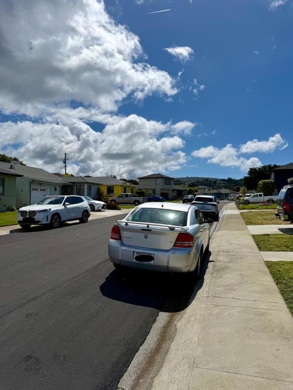 Image 5 of property listing at 226 Manor Drive, South San Francisco, CA 94080