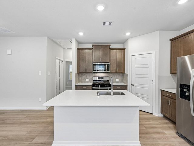 383 Sunrise Ranch Drive, Conroe, TX 77316
