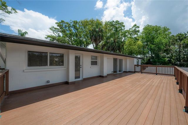 6108 OAK RIDGE AVENUE, New Port Richey, FL 34653
