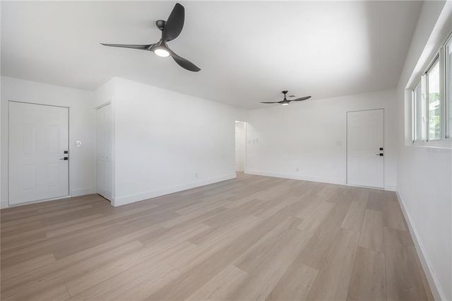 6108 OAK RIDGE AVENUE, New Port Richey, FL 34653