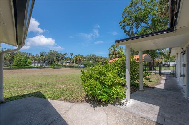 6108 OAK RIDGE AVENUE, New Port Richey, FL 34653