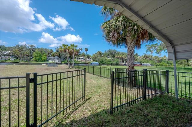 6108 OAK RIDGE AVENUE, New Port Richey, FL 34653