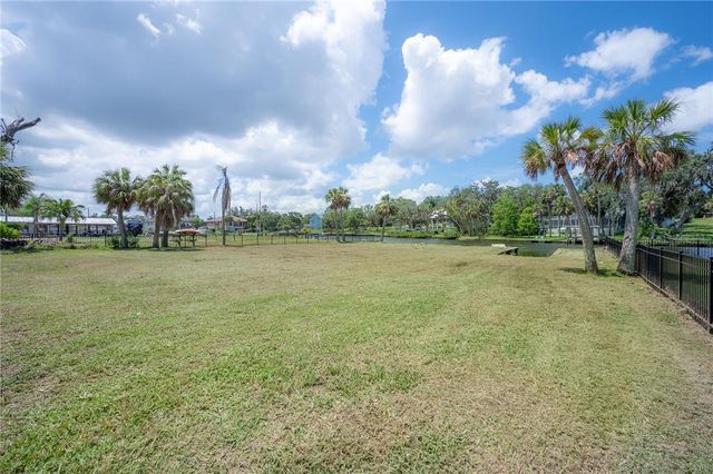 6108 OAK RIDGE AVENUE, New Port Richey, FL 34653