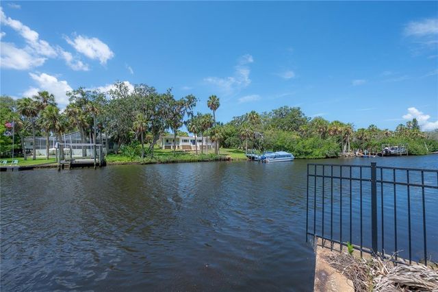 6108 OAK RIDGE AVENUE, New Port Richey, FL 34653