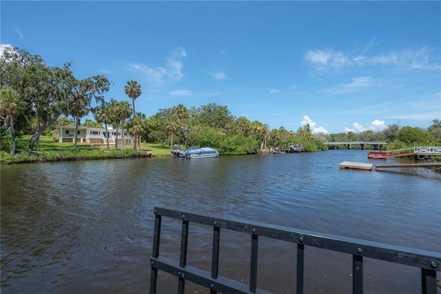 6108 OAK RIDGE AVENUE, New Port Richey, FL 34653